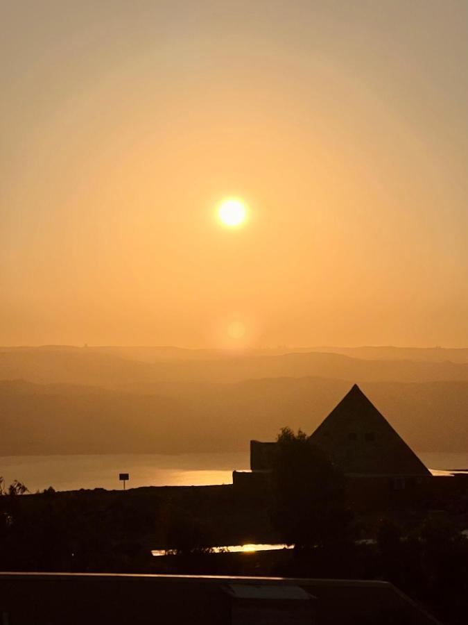 Hotel Deadsea Octagon Madaba Esterno foto