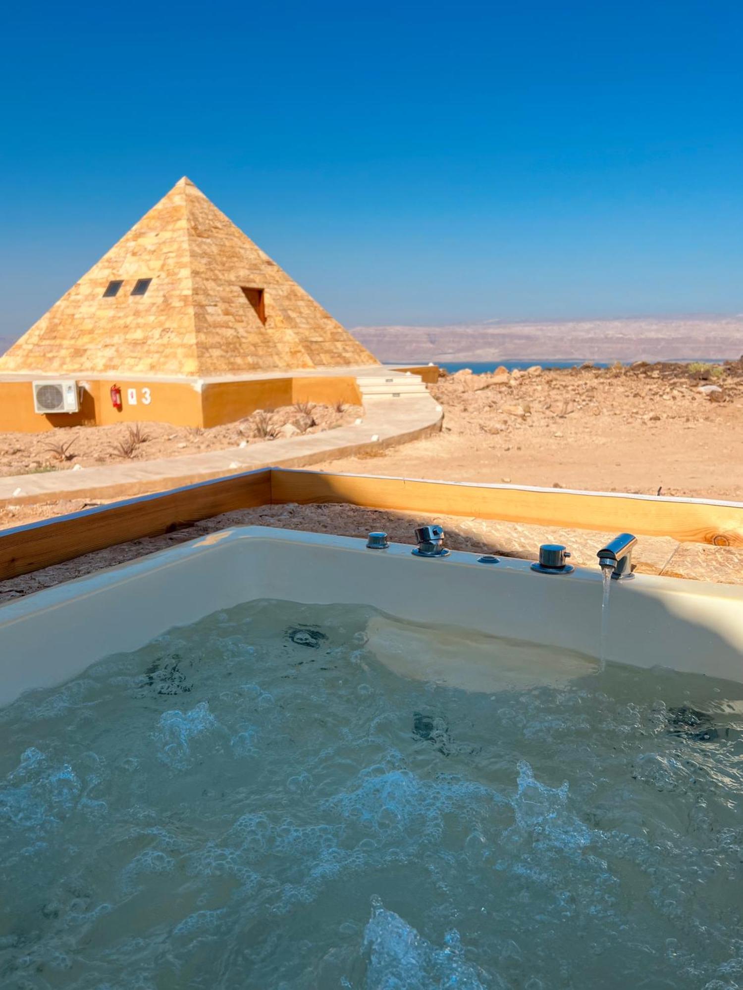 Hotel Deadsea Octagon Madaba Esterno foto
